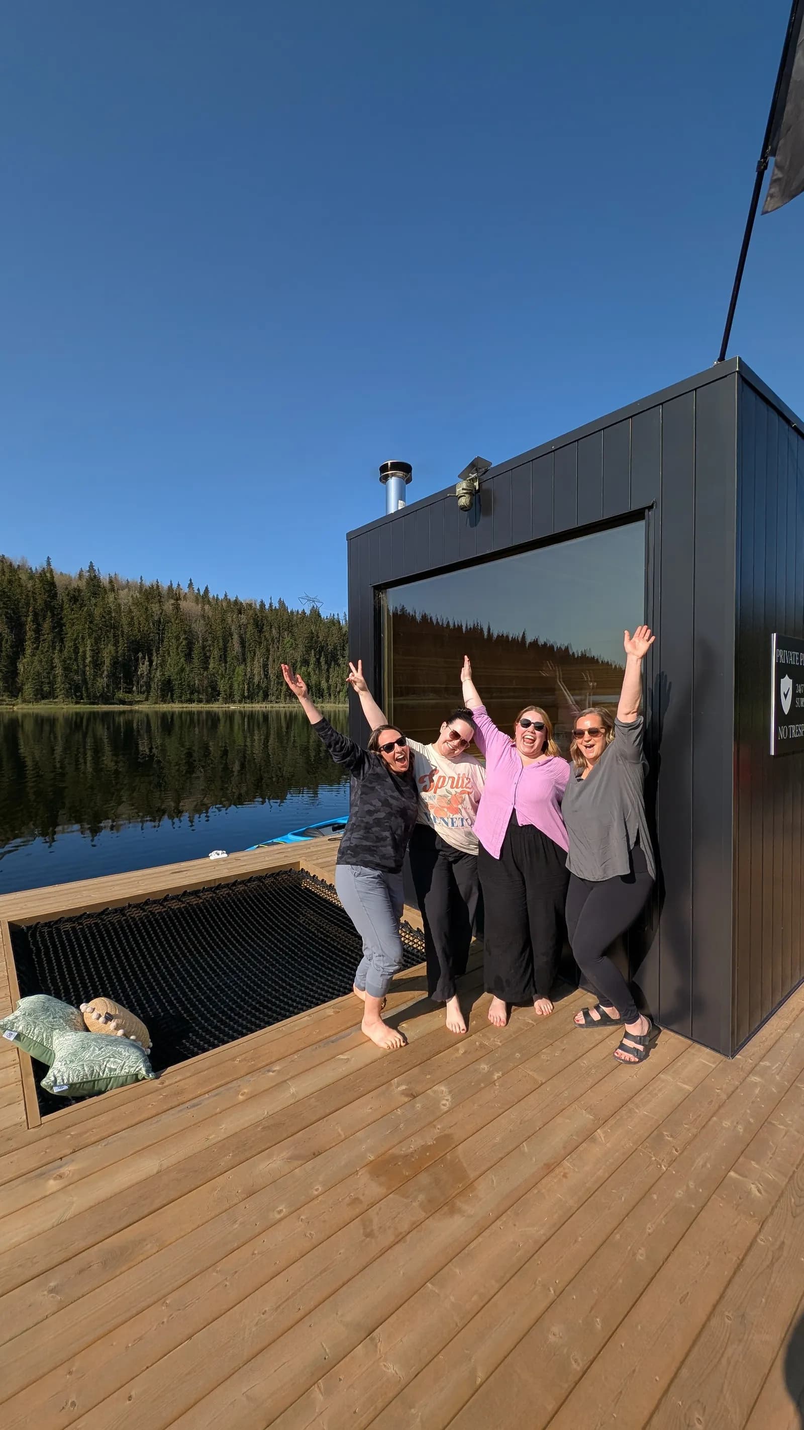 Glamp Good floating sauna on Twin Lake, Alberta