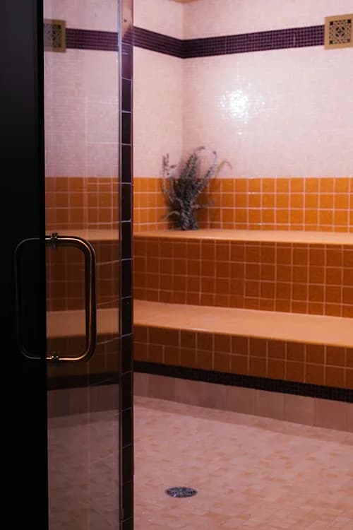Tiled steam room at SCHWET