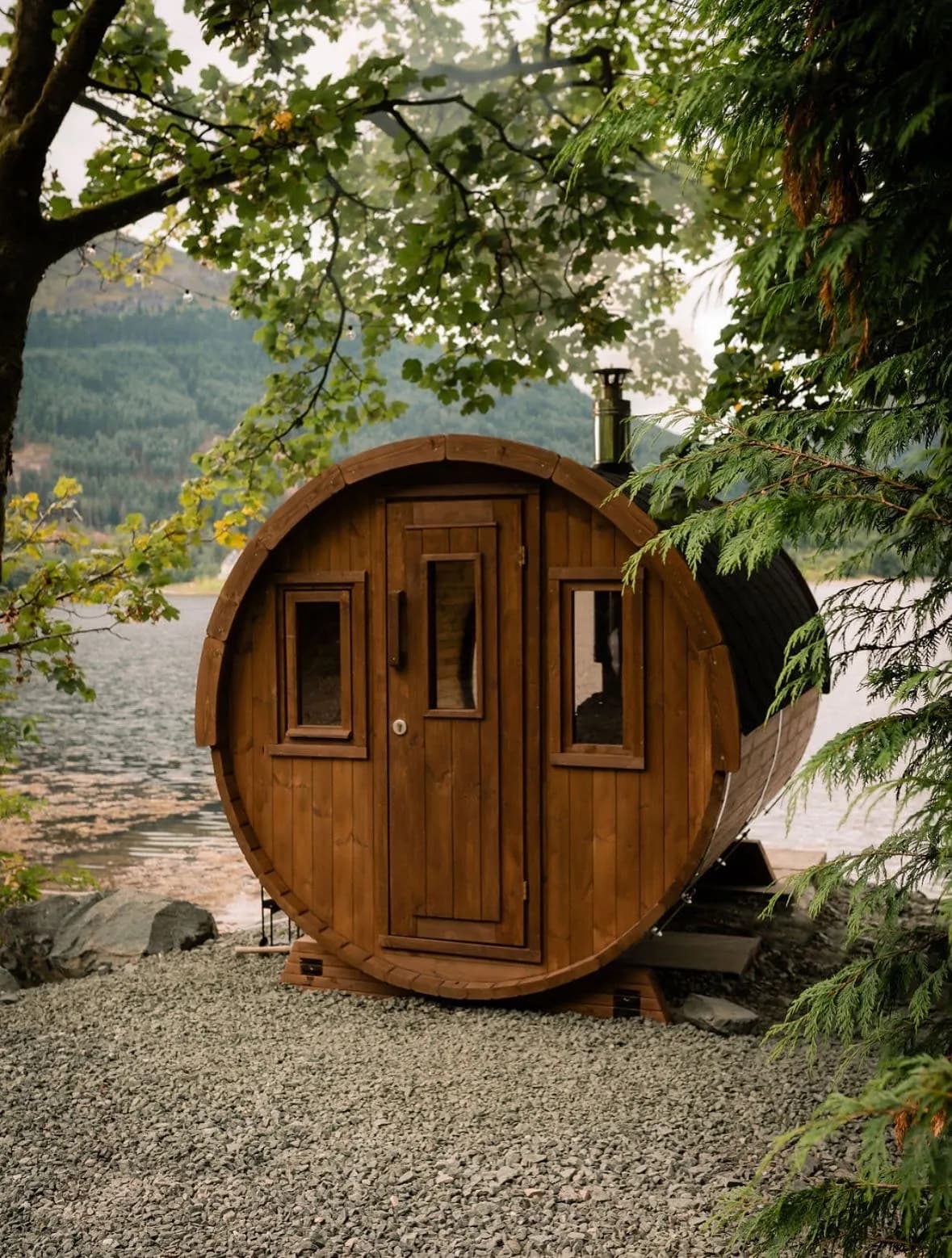Eir Sauna barrel sauna on the banks of Loch Long in Arrochar, Scotland