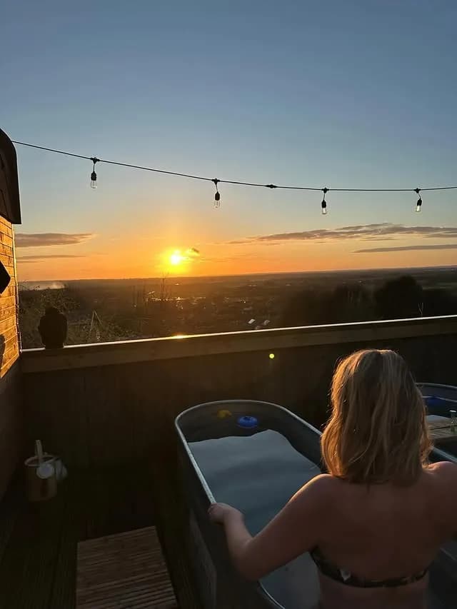 Sunset view from Sunset Sauna Club in Lincoln